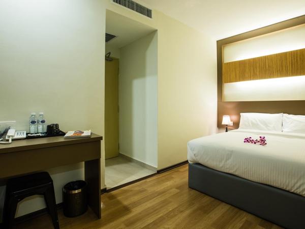 Hotel CIQ @ Wong Ah Fook : photo 2 de la chambre chambre supérieure lit queen-size