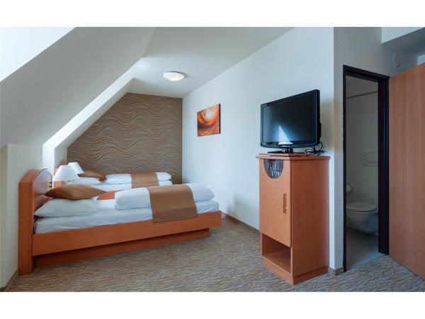 Club Hotel Cortina : photo 1 de la chambre chambre double