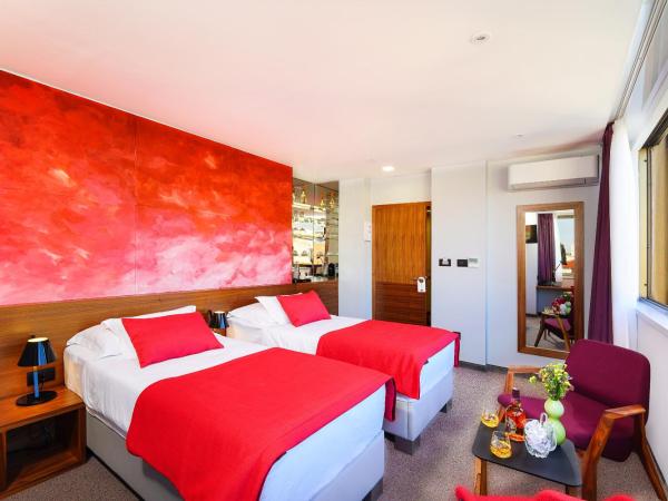 Horizon Luxury Suites : photo 3 de la chambre chambre double ou lits jumeaux deluxe - vue sur ville 