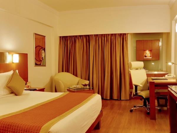 The Suryaa New Delhi : photo 2 de la chambre deluxe room with 15% discount on f&b 