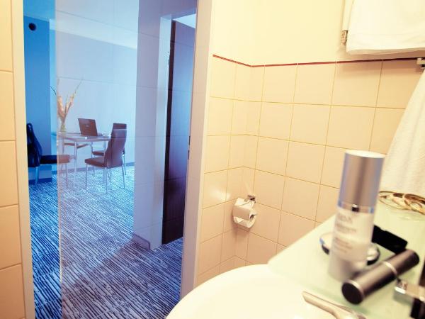 Hotel Śląsk : photo 5 de la chambre studio familial