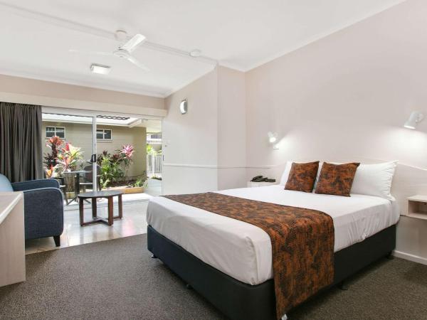 Comfort Inn Cairns City : photo 2 de la chambre chambre supérieure lit queen-size