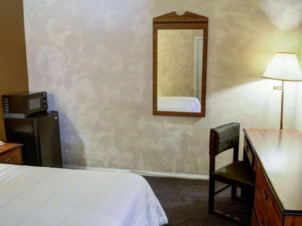 Rodeway Inn near Venice Beach : photo 4 de la chambre chambre lit king-size - non-fumeurs