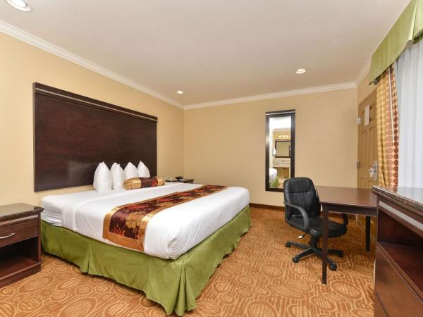 Rodeway Inn San Diego Near SDSU : photo 1 de la chambre chambre lit king-size - non-fumeurs