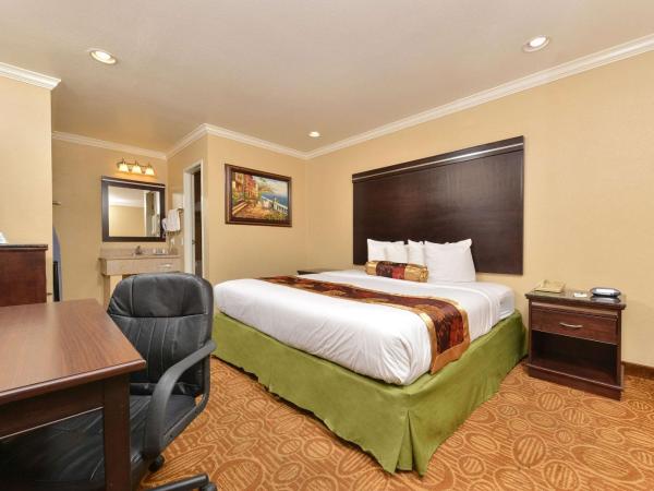 Rodeway Inn San Diego Near SDSU : photo 3 de la chambre chambre lit king-size - non-fumeurs
