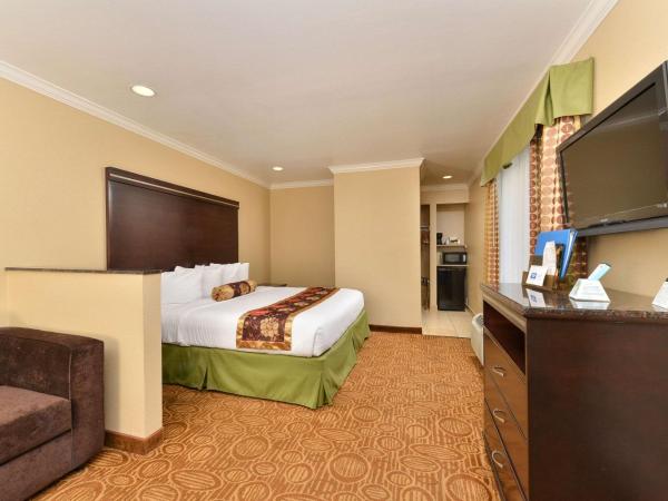 Rodeway Inn San Diego Near SDSU : photo 6 de la chambre chambre lit king-size avec canapé-lit - non-fumeurs