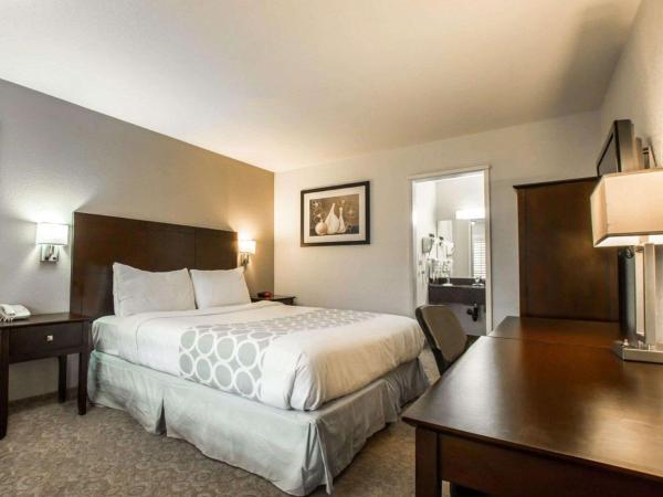 Rodeway Inn Convention Center : photo 1 de la chambre chambre lit king-size - non-fumeurs