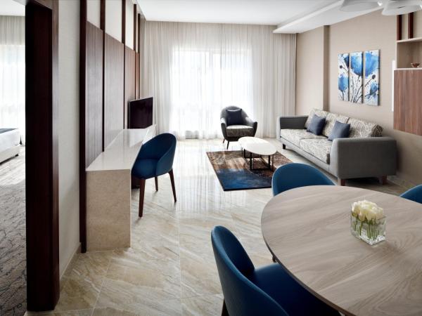 Mövenpick Hotel Apartments Downtown Dubai : photo 2 de la chambre appartement 1 chambre