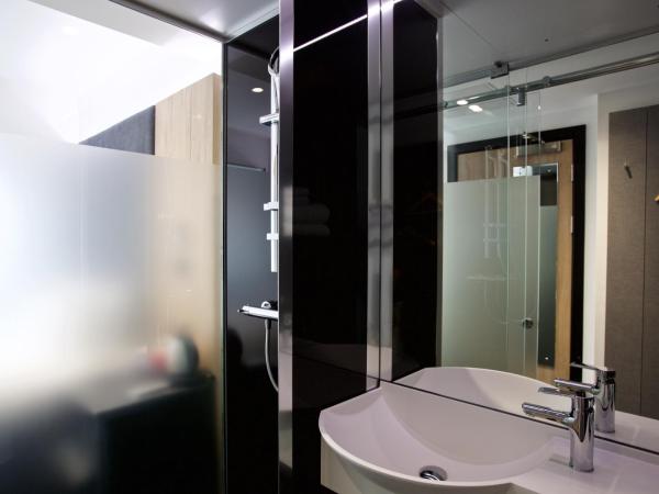 The Z Hotel Bath : photo 9 de la chambre chambre lit queen-size 