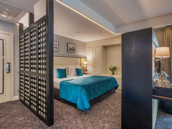 Eurostars Danube Budapest : photo 2 de la chambre chambre double deluxe avec balcon