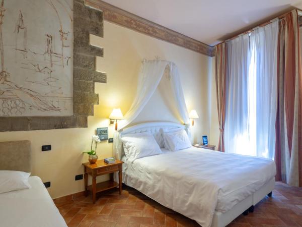 Hotel Davanzati : photo 4 de la chambre chambre triple supérieure