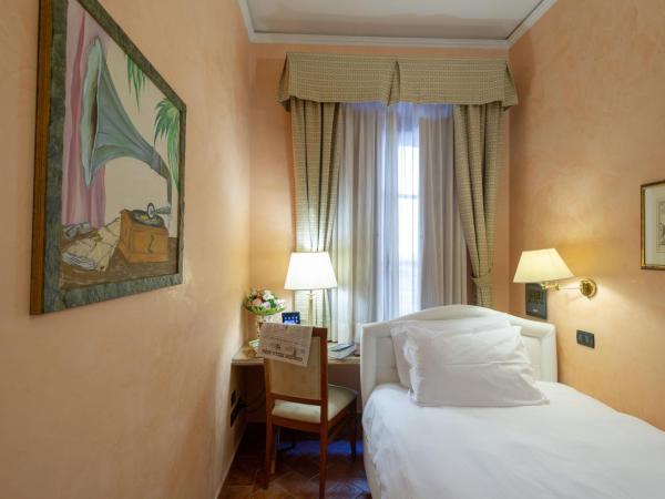 Hotel Davanzati : photo 2 de la chambre chambre simple