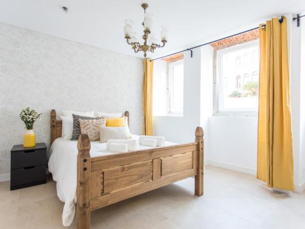 Lx Design Apartment near Congress Center : photo 3 de la chambre studio avec vue sur jardin
