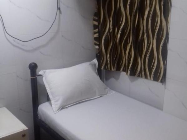 One Step Hostel : photo 1 de la chambre petite chambre simple