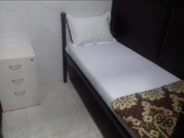 One Step Hostel : photo 2 de la chambre petite chambre simple