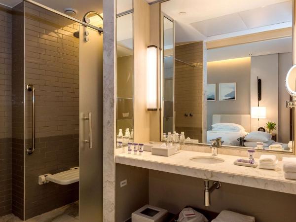 Grand Hyatt Rio de Janeiro : photo 6 de la chambre chambre lit king-size pour personnes à mobilité réduite avec douche accessible aux personnes à mobilité réduite