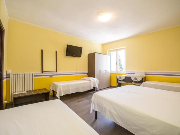 Hotel Terranova : photo 3 de la chambre chambre quadruple