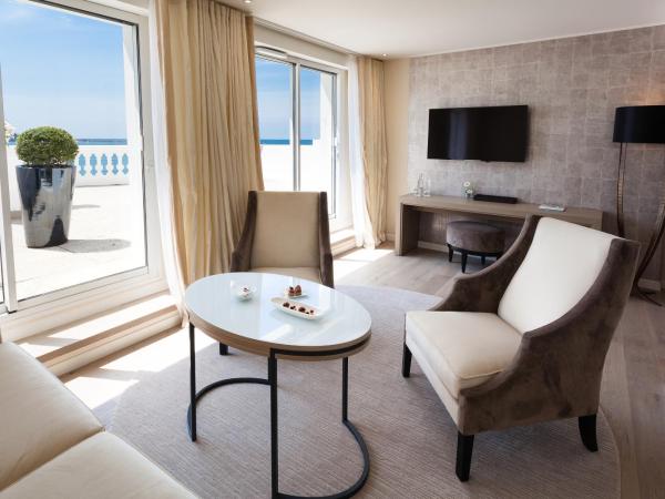 Grand Hôtel Thalasso & Spa : photo 6 de la chambre suite océan - accès gratuit au spa