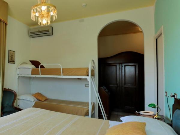 Hotel La Margherita & SPA : photo 6 de la chambre chambre quadruple Économique