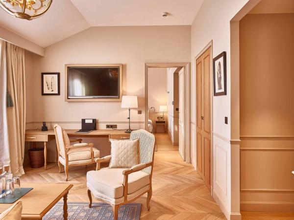 Hôtel Chais Monnet & Spa : photo 1 de la chambre suite familiale