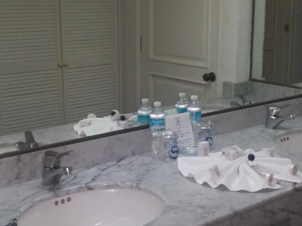 Hotel Inn Sur : photo 3 de la chambre chambre lit king-size