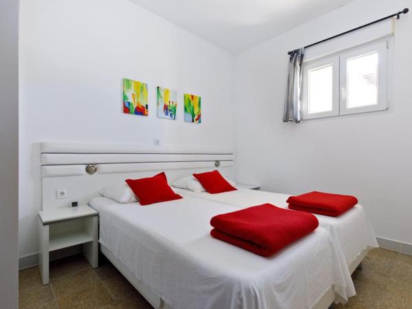 Ark Beach Apartments : photo 6 de la chambre appartement avec terrasse
