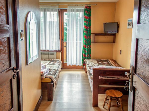 Dom wypoczynkowy Stoch Mądry : photo 10 de la chambre chambre double avec salle de bains privative