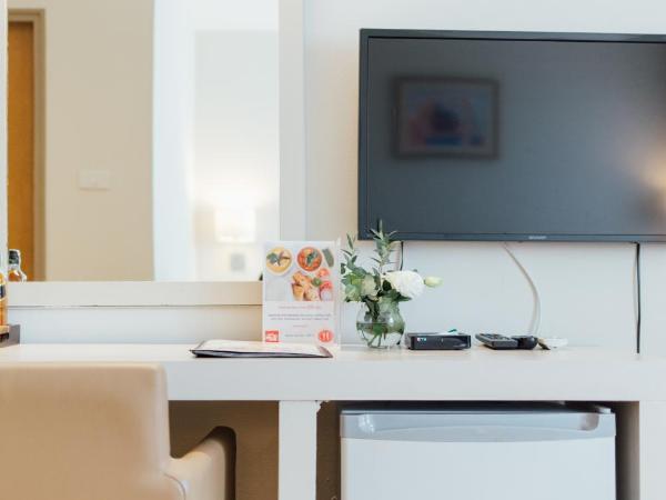 Seasons Siam Hotel : photo 4 de la chambre chambre lits jumeaux standard