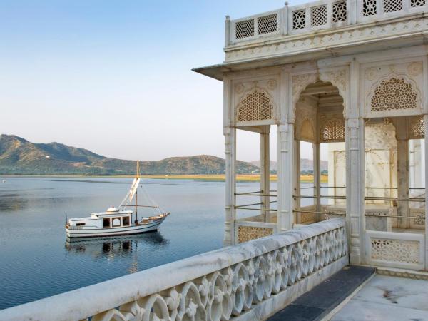 Taj Lake Palace Udaipur : photo 3 de la chambre chambre double palais avec vue sur lac
