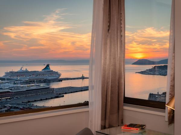 Royal Suites-Sky : photo 2 de la chambre studio - vue sur mer