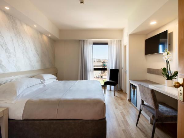 Hotel Grifone Firenze - Urban Pool & Spa : photo 5 de la chambre chambre double ou lits jumeaux standard