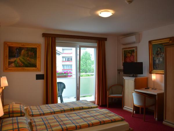 Hotel Dischma : photo 4 de la chambre chambre double deluxe avec balcon