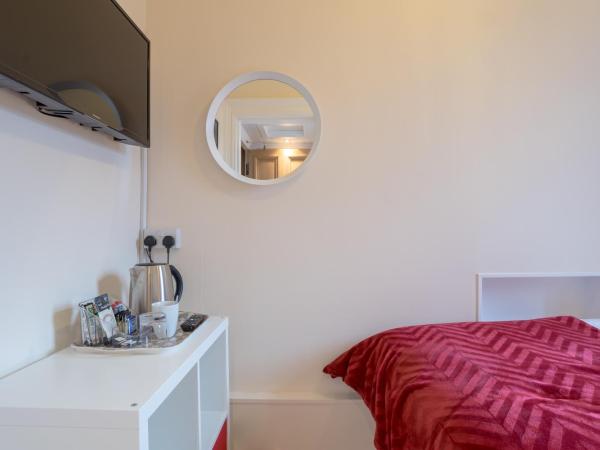 Kingsley Guest House : photo 1 de la chambre chambre simple avec douche 