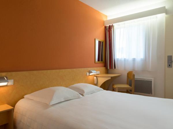 The Originals Access, Hôtel Saint-Flour : photo 1 de la chambre chambre double