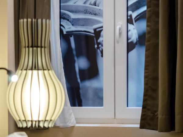 Hotel Santa Justa : photo 3 de la chambre chambre double confort - vue sur intérieur