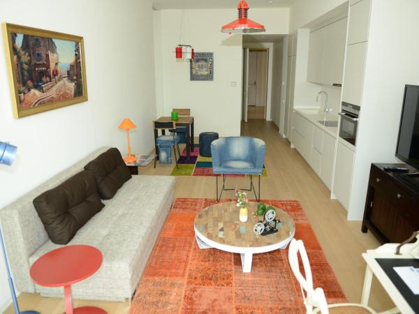 Ataköy Marina Park Hotel Residence : photo 3 de la chambre appartement familial 1 chambre - vue partielle sur port de plaisance 