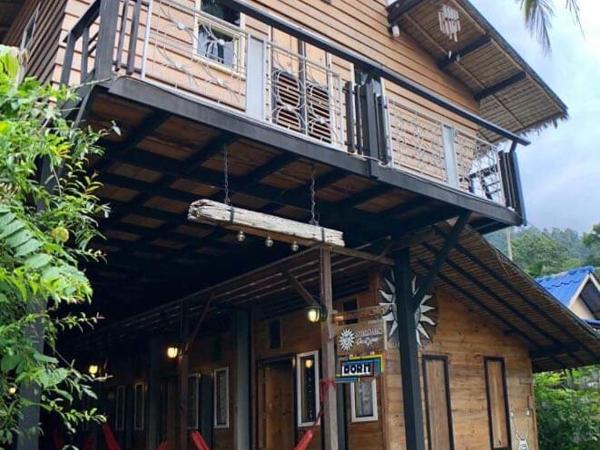 Cafe del sunshine : photo 4 de la chambre lit superposé dans dortoir mixte