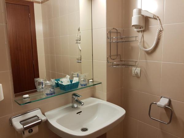 Hotel La Residencia : photo 3 de la chambre chambre double standard