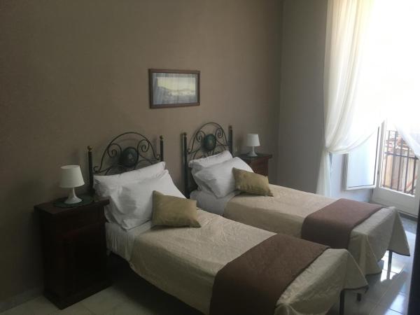 Soggiorno Paradiso : photo 2 de la chambre chambre double ou lits jumeaux