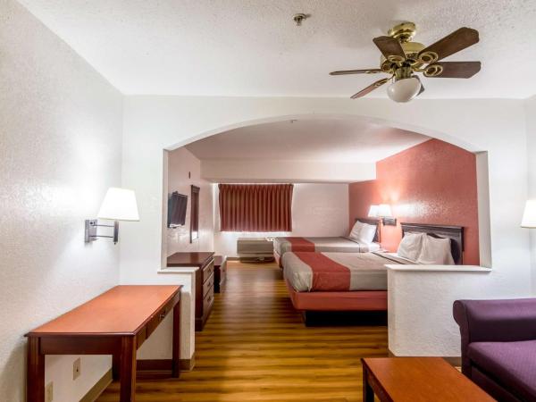 Motel 6-Oklahoma City, OK : photo 6 de la chambre chambre 2 lits queen-size - non-fumeurs