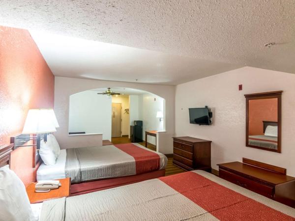 Motel 6-Oklahoma City, OK : photo 8 de la chambre chambre 2 lits queen-size - non-fumeurs