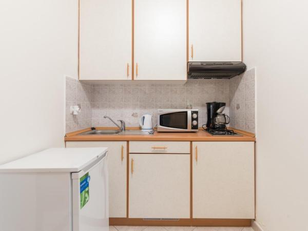 Apartments Villa Adria : photo 3 de la chambre appartement avec balcon