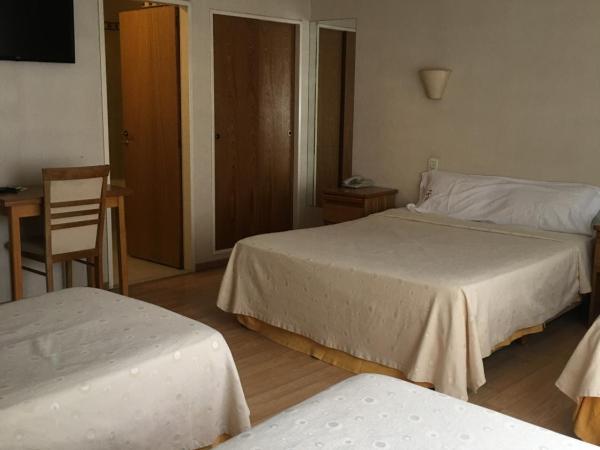 Hotel Rey : photo 2 de la chambre chambre quadruple supérieure 