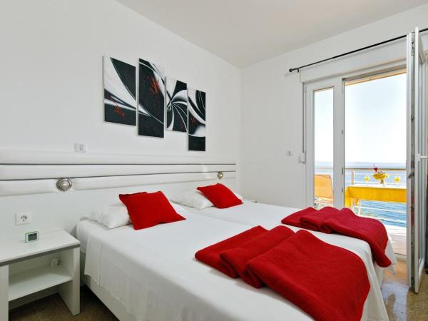 Ark Beach Apartments : photo 4 de la chambre appartement - vue sur mer