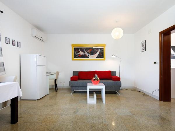 Ark Beach Apartments : photo 5 de la chambre appartement - vue sur mer