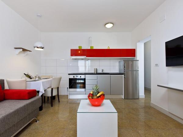 Ark Beach Apartments : photo 7 de la chambre appartement - vue sur mer