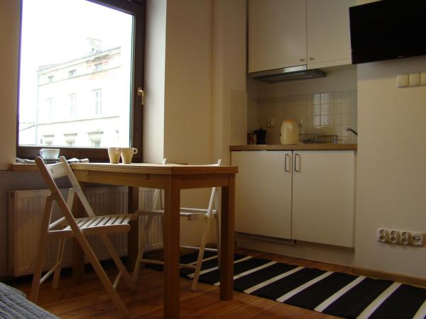St. Dorothys hostel - apartments : photo 5 de la chambre studio avec vue sur ville