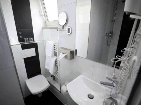 Hotel Savoy Bonn : photo 2 de la chambre chambre simple