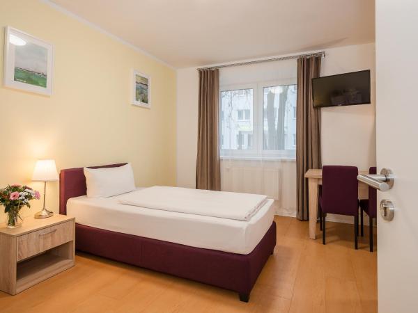 Hotel City Green Berlin : photo 1 de la chambre chambre simple confort