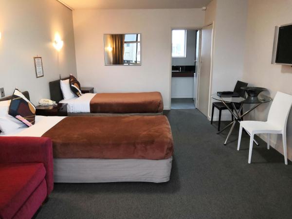 City Central Motel Apartments : photo 2 de la chambre studio lits jumeaux